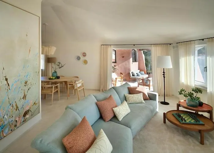 Luxury Waterfront Penthouse In